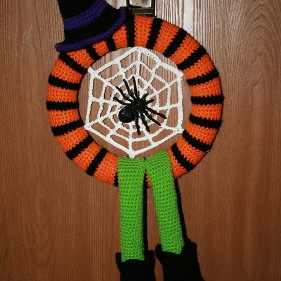 Crochet Christmas ⛄🎄 wreath handmade - Picture 9 of 14